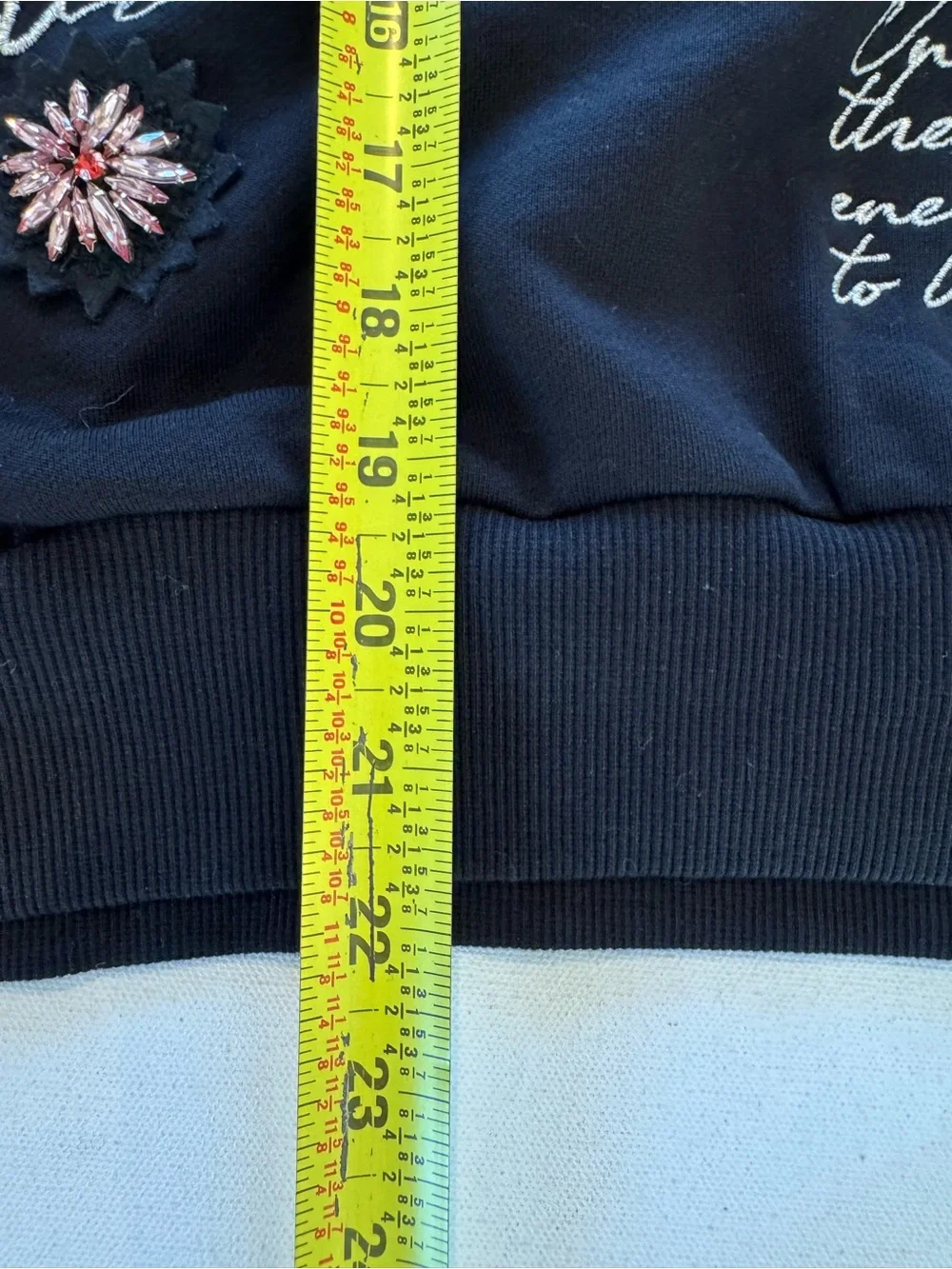 Cinq à Sept Embellished Sweatshirt Mon Amour Brandy Women’s S Black Crew Cotton.